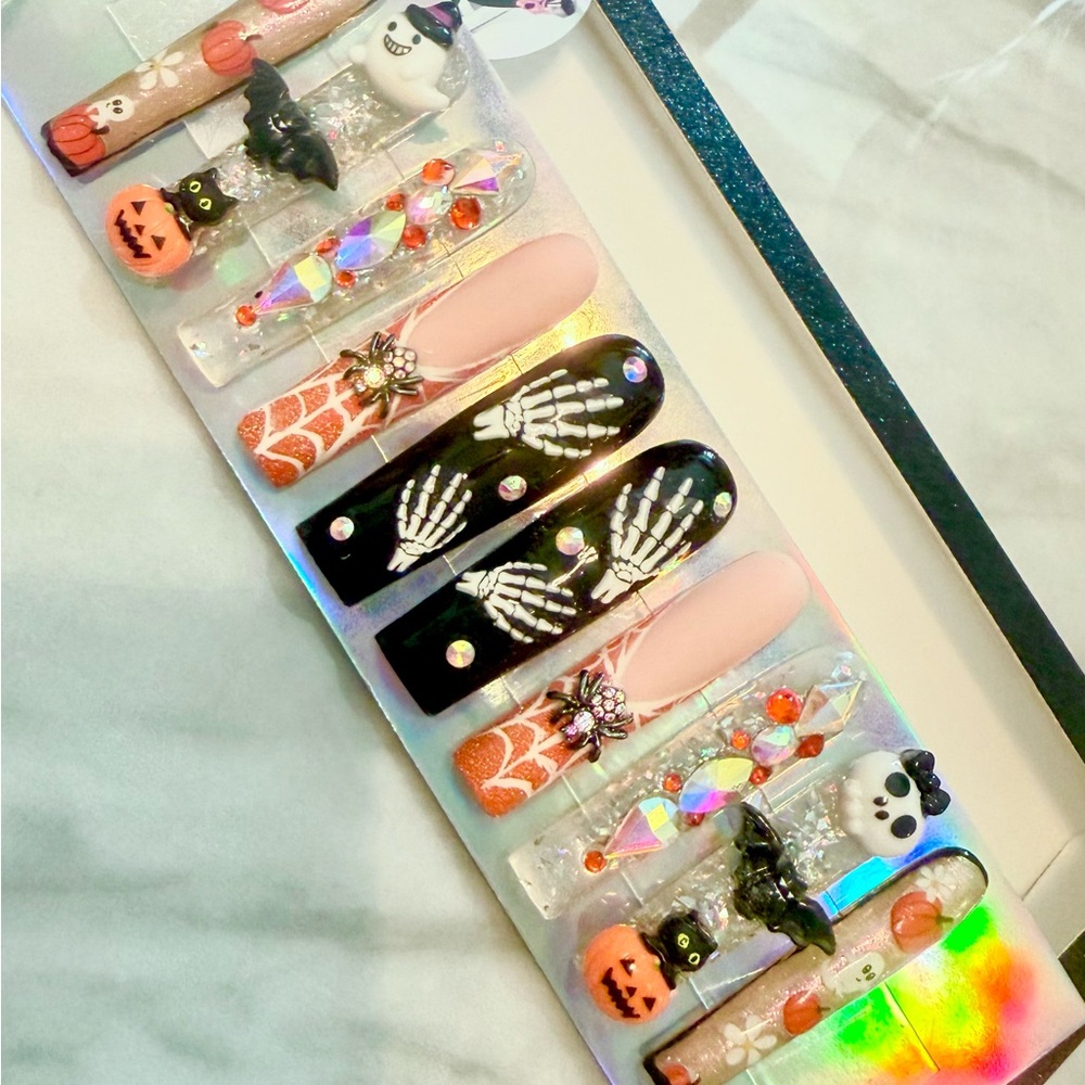 Halloween Themed Nail Art Set